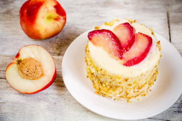 cheesecake mini with peaches