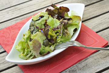 Grüner Salat