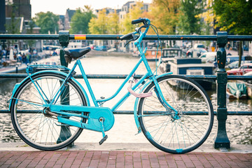 Obraz premium Rower w Amsterdamie