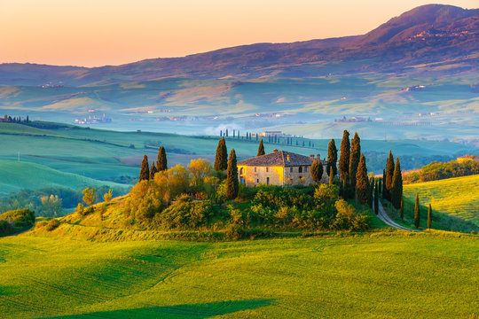 Fototapeta Tuscany landscape at sunrise