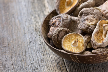 dried shiitake