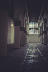 Obraz premium ancient synagogue in the Jewish quarter of Toledo, Spain