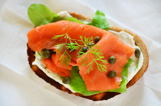 Smoked Salmon Appetizer