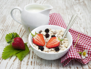 grain muesli with strawberries