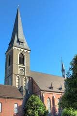 Obraz premium St. Peter und Paul Kirche Duisburg Marxloh