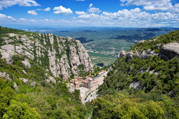 Fototapeta na wymiar Spain ,Montserrat monastry