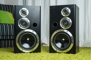 Audio speakers