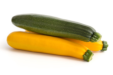Gelbe und grüne Zucchini