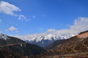Fototapeta premium Himalayas Mountan Range in Yunnan, China