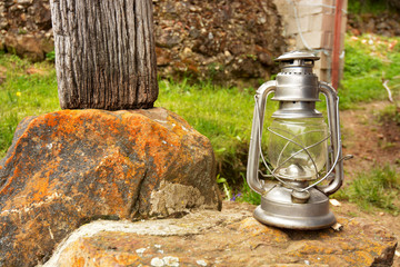 herramienta de mineria, lampara de mano