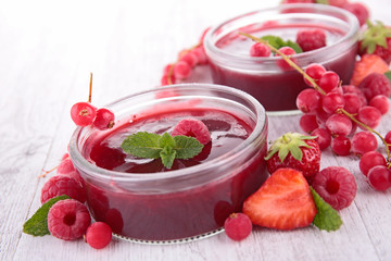 berry dessert