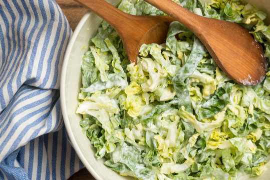 Cabbage pointed salad