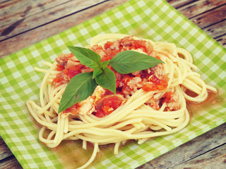 spaghetti old retro vintage style