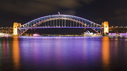 Fototapeta na wymiar Sydney Vivid Bridge panorama