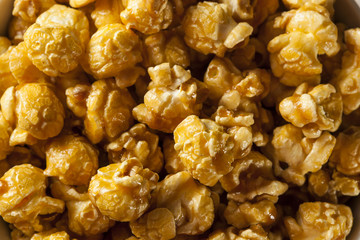 Homemade Golden Caramel Popcorn
