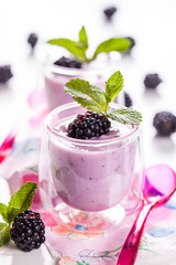 Fruit yoghurt