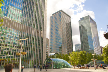 Morning in Canary Wharf, London, Banking aria