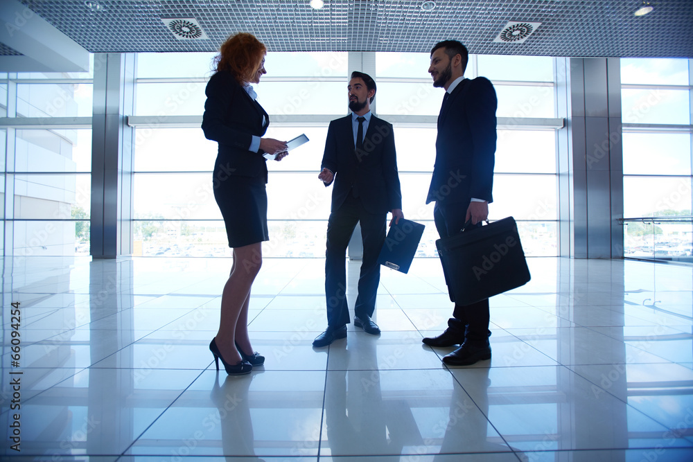 Canvas Prints business conversation