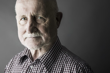 senior,80 Jahre alt,Porträt,portrait