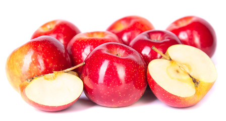 red apples