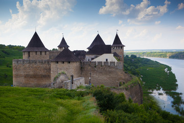 Naklejka premium The Khotyn fortification is located on a rocky territory