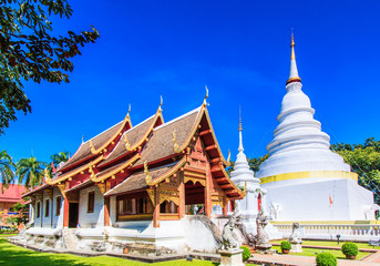 Fototapeta premium Wat Phra Sing in Chiangmai province of Thailand