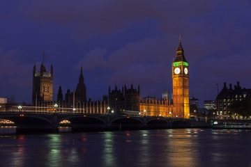 Fototapeta na wymiar Nachtansicht von London