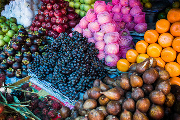 fruit and vegetable market in Lombok, Indonesia - obrazy, fototapety, plakaty