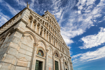 Fototapeta premium Ancient cathedral in Pisa