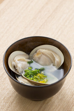 蛤のお吸い物