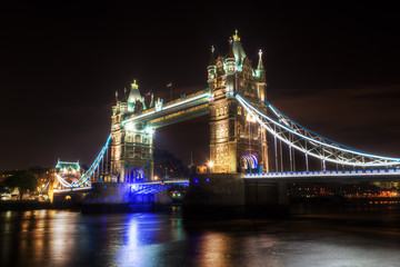 Fototapeta na wymiar nächtliche Tower Bridge