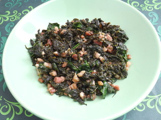 blattspinat mit speck