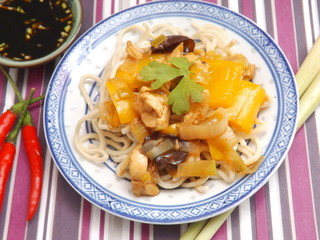 Chinapfanne mit Nudeln