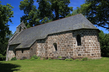 Fototapeta na wymiar Eglise de Saint-Hilaire-Luc (Corrèze)