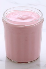 Berries french style yogurt