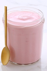 Berries french style yogurt