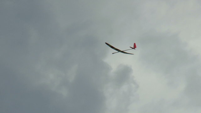 RC Glider Fly in the Clouds Sky Background, tracking