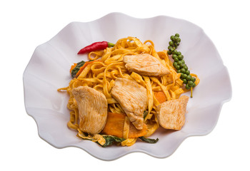 Fried noodles with chicken