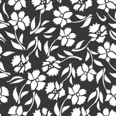 Fototapeta premium Seamless pattern with white flowers on a black background