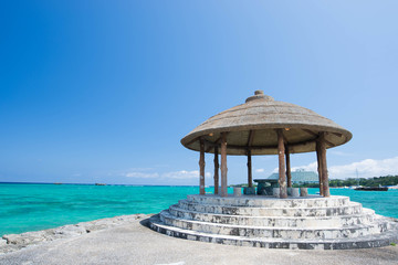 Fototapeta premium 沖縄の海 恩納海浜公園