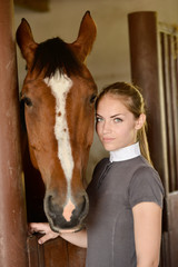 horse jumping