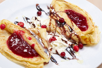 pancakes with jam