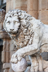 Florence, sculpture of a lion on Piazza della Signoria