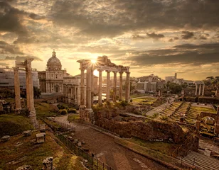 Foto op Canvas Beroemde Romeinse ruïnes in Rome, hoofdstad van Italië © Tomas Marek