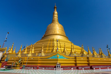 Shwemawdaw pagoda, the tallest pagoda and beautiful in Bago