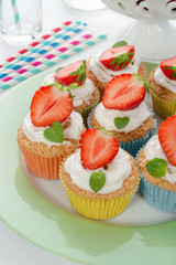 Strawberry muffins