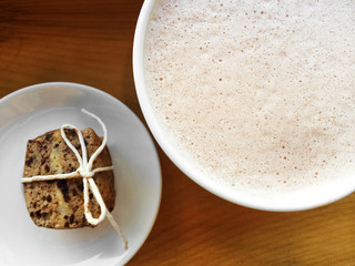 Cup of hot chocolate and cookie
