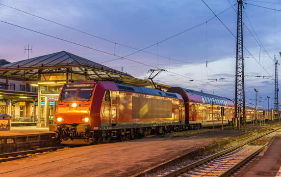 Fototapeta Suburban electric train at Offenburg railway station. Germany