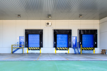 muelle carga descarga