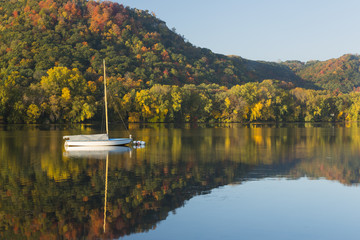 Obraz premium Lake Winona Autumn